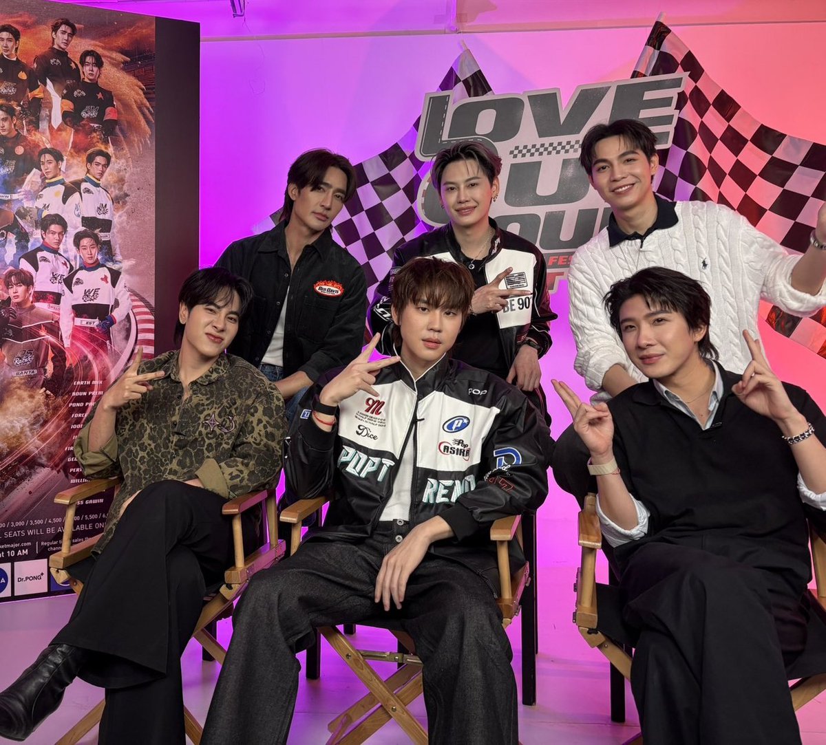 flora 🎀 | 😽🐉 tweet media