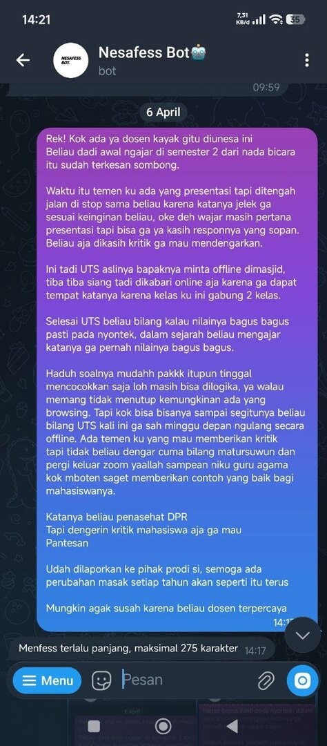 yunesafess's tweet photo. Rek! Menurut kalian gimana tentang dosen kayak gini? Apa kita sebagai mahasiswa harus maklum? https://t.co/IgKDXq18Dp