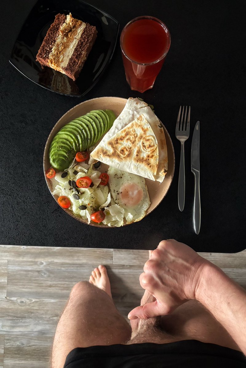 Завтразавр tweet media