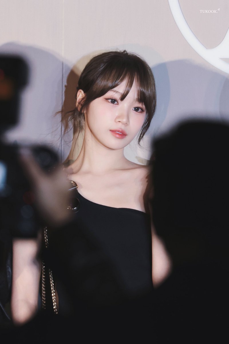 Chaewon pics tweet media