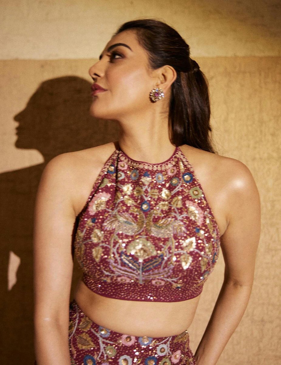 TEAM kajal Aggarwal tweet media