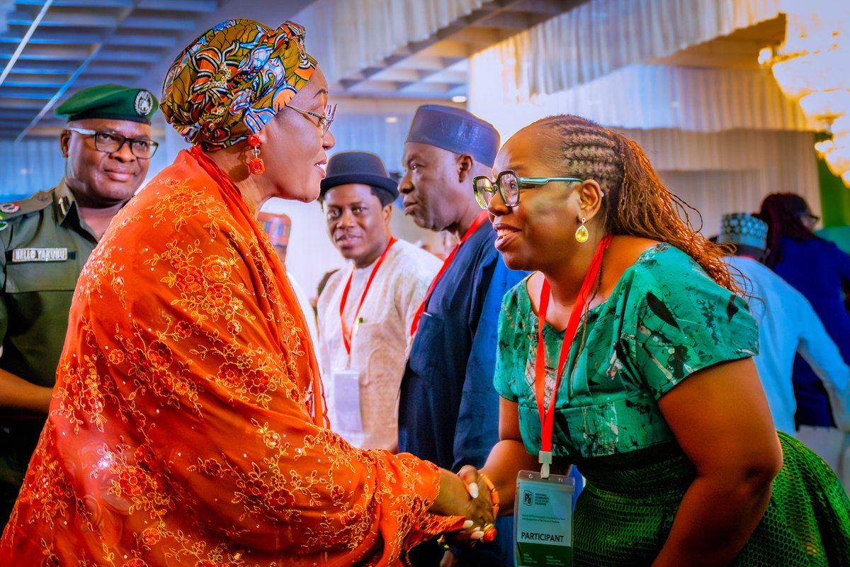 nnpclimited's tweet photo. [PHOTO NEWS]

On Thursday, April 02, 2026, NNPC Ltd. participated in the launch of the National Community Food Bank Trust Fund & Inauguration of the Board of Trustees held at the Presidential Villa, Abuja.

An initiative of the First Lady, Sen. Oluremi Tinubu, the National Community Food Bank Programme is a sustainable response to delivering healthy and nutritious food to vulnerable citizens, strengthening community-based nutrition systems, and restoring hope where it is most needed.

NNPC Ltd.'s Executive Vice President, Business Services, Sophia Mbakwe, who represented the Group Chief Executive Officer, NNPC Limited, Engr. Bashir Bayo Ojulari, at the occasion, reaffirmed the Company's commitment to national development beyond energy, describing the occasion as "a shared national commitment to the well-being of the most vulnerable citizens of our Nation."

She added that the initiative aligns perfectly with the Company's Corporate Social Responsibility (CSR) mandate to support programmes that improve livelihoods and promote social stability across Nigeria.

#EnergyForToday 
#EnergyForTomorrow 
#NationalCommunityFoodBank