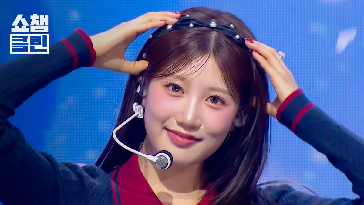 ALLTHEKPOP's tweet photo. [덕질캡처용♡CLEAN] CSR (#첫사랑) - 숨길 수 없는 맘인걸

🔗https://t.co/rFkME7AhEF

#SHOWCHAMPION #쇼챔피언 #CSR #숨길_수_없는_맘인걸 @CSR_offcl https://t.co/cp9Wr90eyO