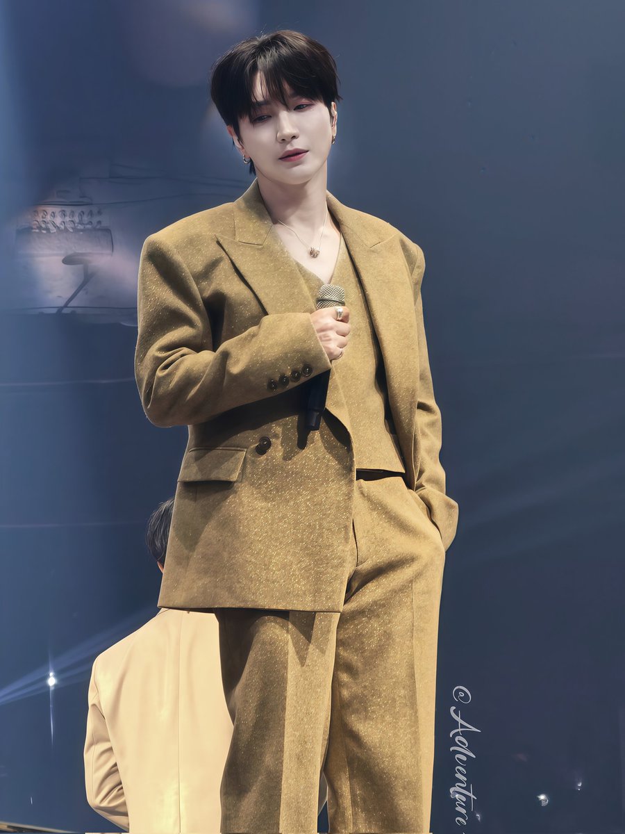 Adventure tweet media