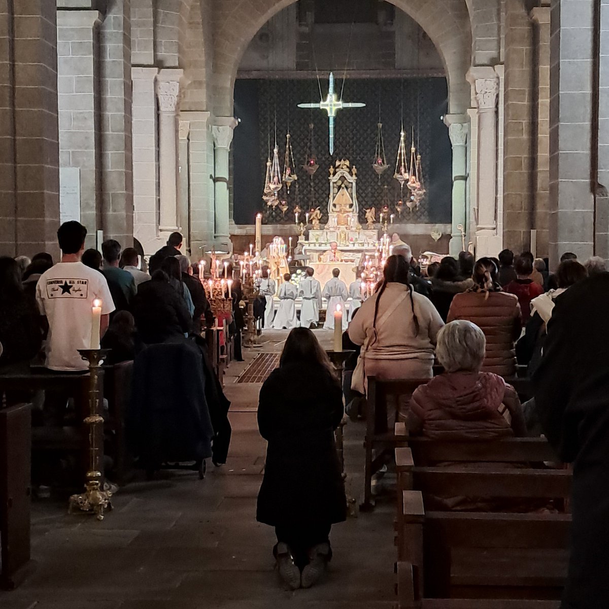 cathedraledupuy's tweet image. Dieu qui nous donnes chaque année
la joie de fêter la résurrection du  Seigneur,
ouvre-nous, à travers ces fêtes d'ici-bas,
le chemin vers la  joie éternelle.
#Pâques #Joie #Christ #Resurrection #Catholicx