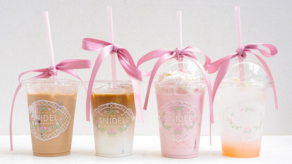 Fashion Press tweet media