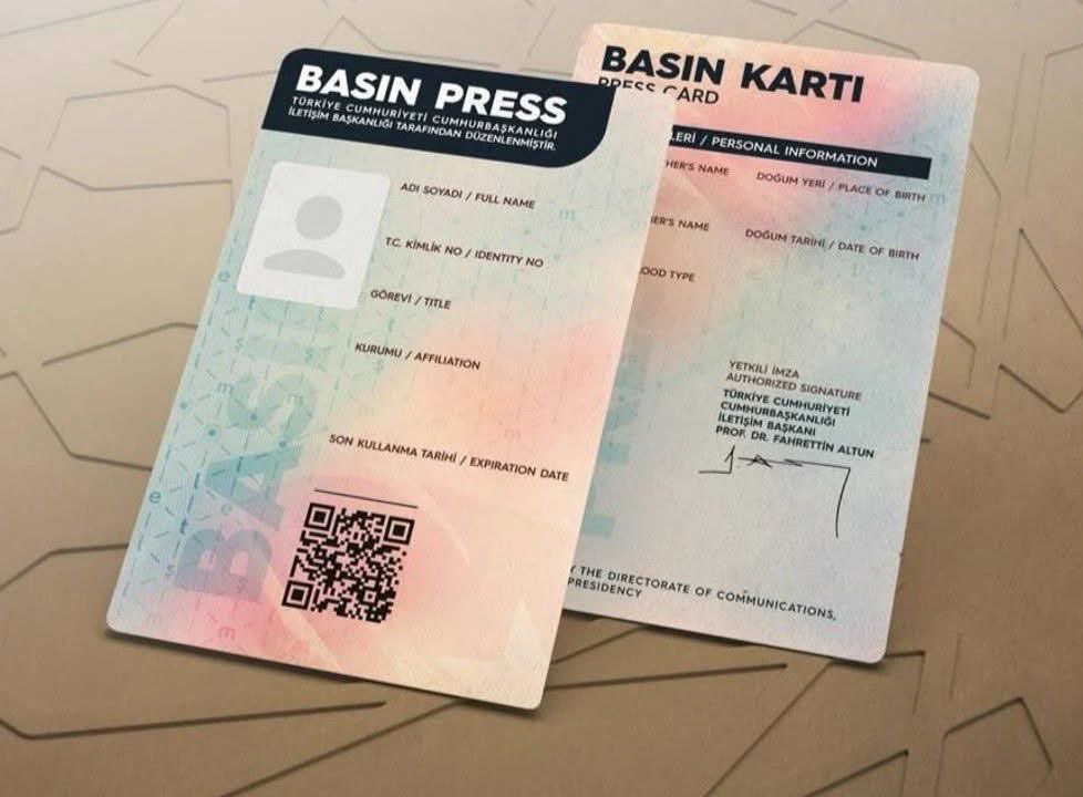 İçişleri Bakanlığından Basın Kartı Uyarısı

İçişleri Bakanlığı, Cumhurbaşkanlığı İletişim Başkanlığınca verilen “Basın Kartı”nın, ‘tüm resmi ve özel kuruluşlar tarafından kabul edilecek resmi nitelikte bir kimlik belgesi’ olduğunu hatırlatan bir genelge yayınladı.  

İçişleri