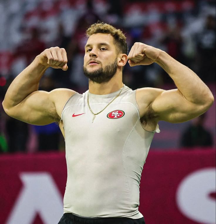 NFL Hotties tweet media