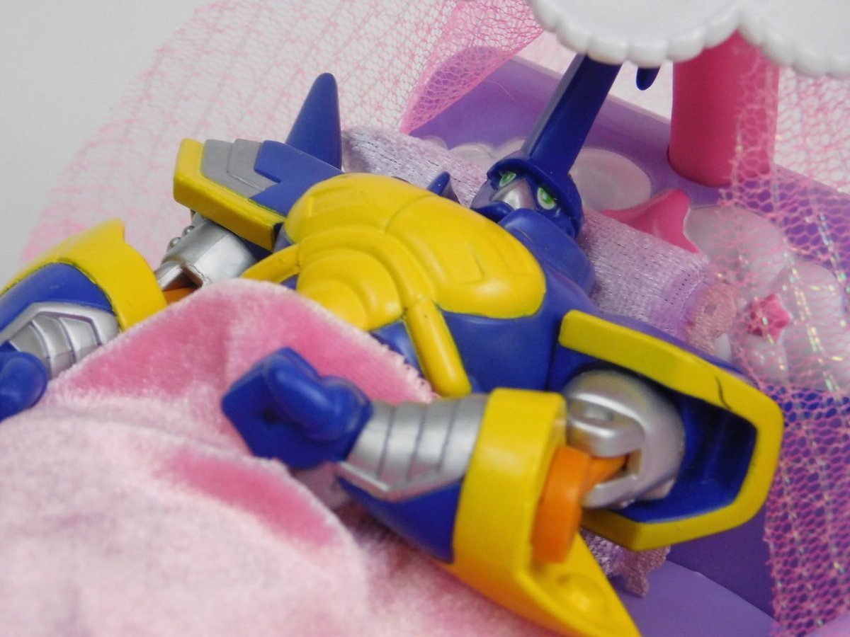 🐾Ραν 💛💜 tweet media