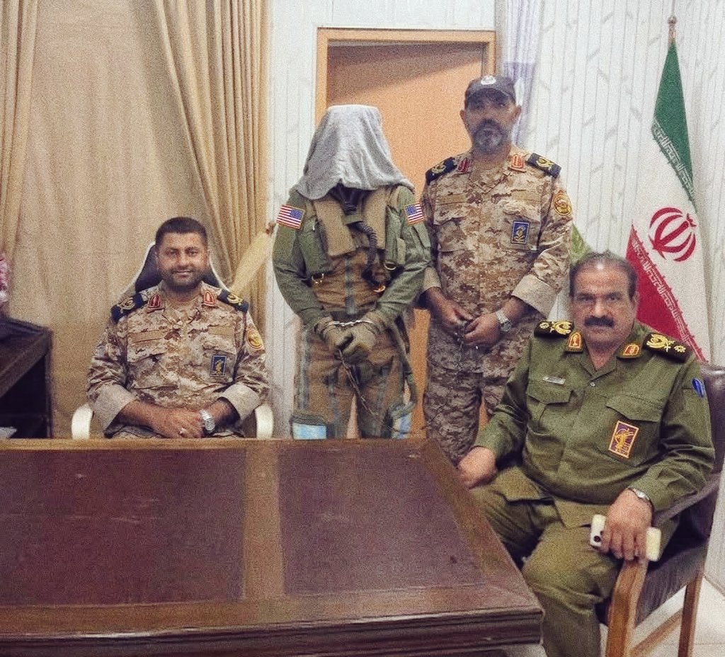 الأحداث الإيرانية tweet media