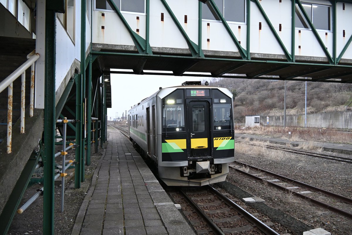 札ムロ tweet media