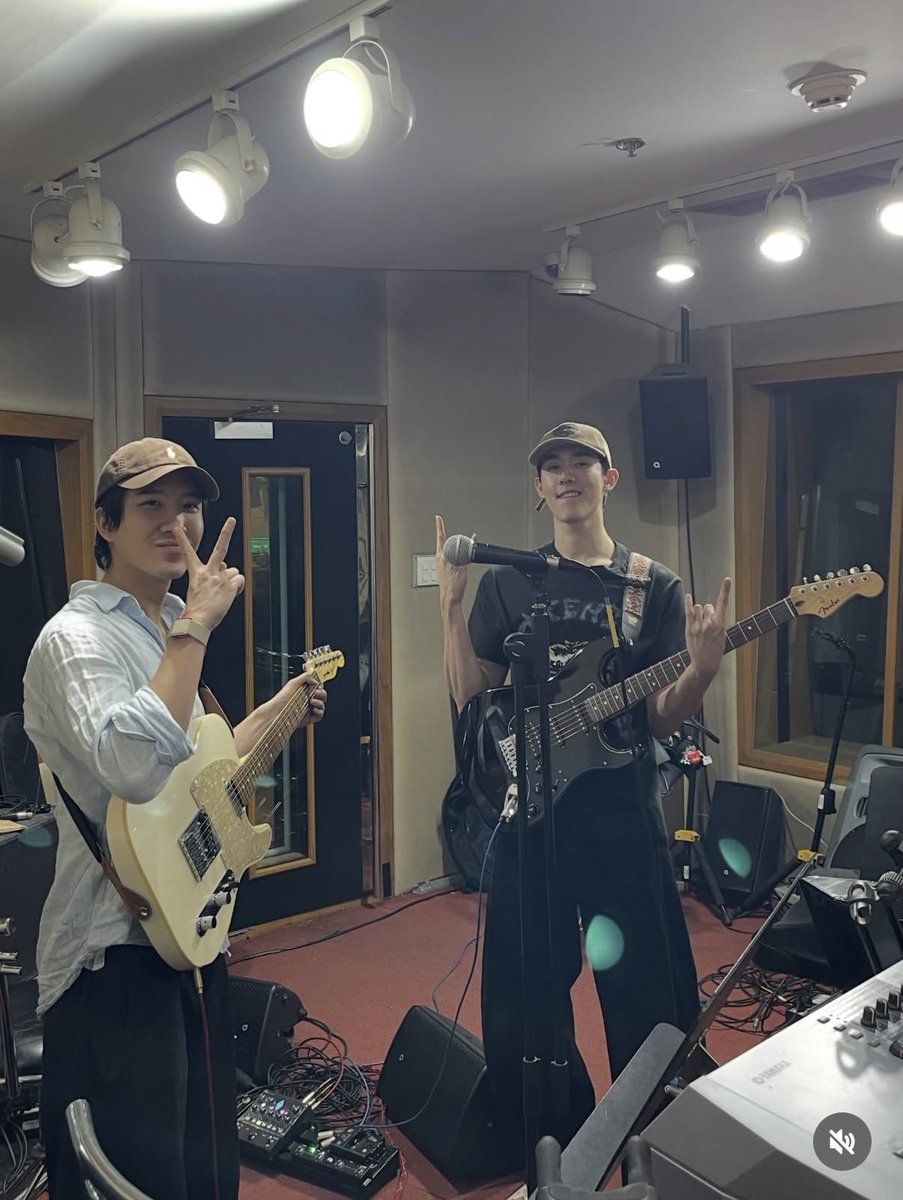 ราตี้ tweet media