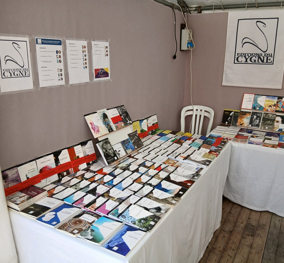 Editions du Cygne tweet media