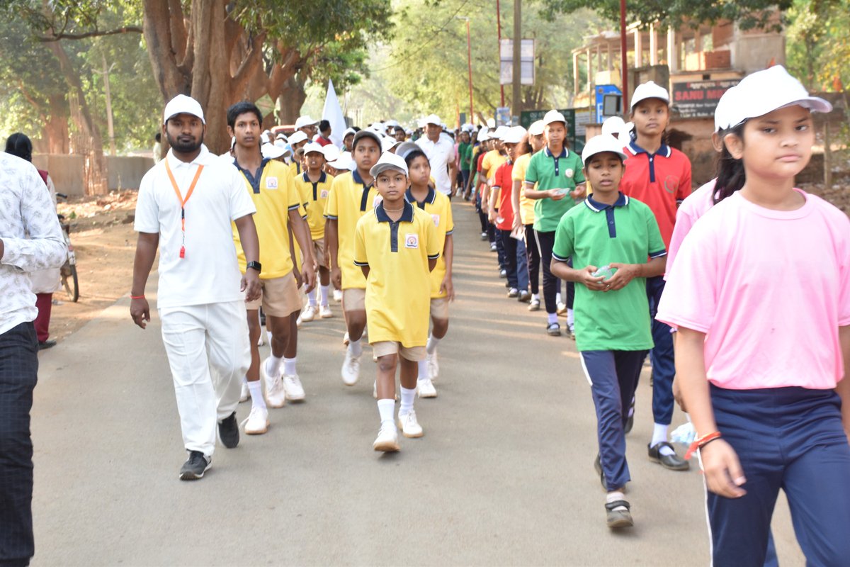 zpbaragada's tweet photo. Celebration of ODIA PAKSHYA Swachh Odisha Diwas organized at Nrusinghanath Mandir Paikmal, under Paikmal Block of Bargarh District.
@PRDeptOdisha @IPR_Odisha @MoJSDDWS @swachhbharat @DMBargarh @sbmodisha @odishaculture @odisha_tourism https://t.co/ltEOo19CPV