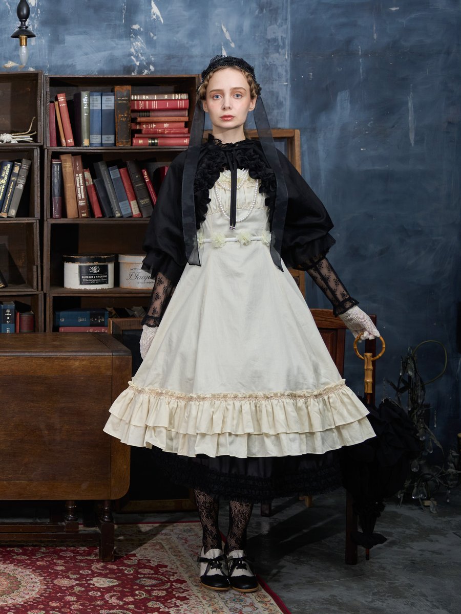 Victorian maiden tweet media