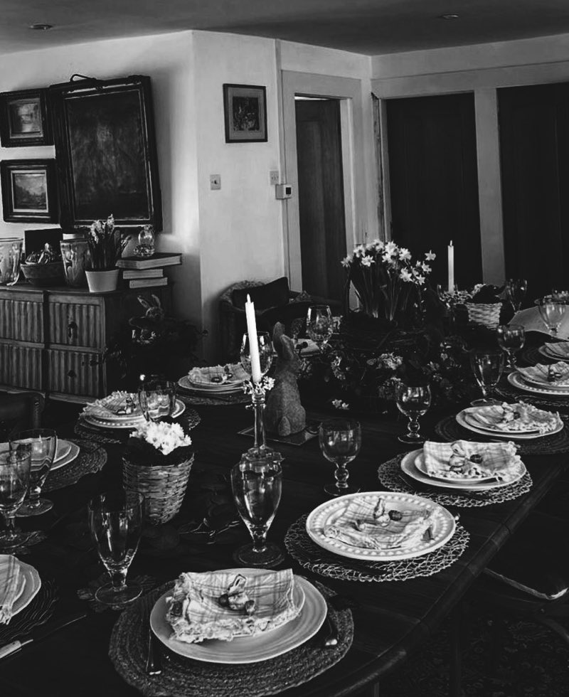 𝒟𝑢𝘵𝑡𝘰𝑛 , 𝒮𝑝𝑒𝑛𝑐𝑒𝑟. tweet media