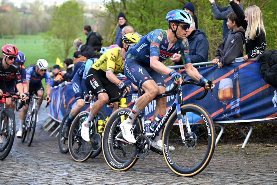 Jasper Stuyven tweet media