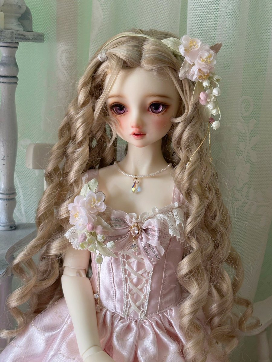 八重桜🌸
カチューシャ/ピン/ブローチ 3way
#布花 #布花アクセサリー #染め花 #silkflowers #handmade