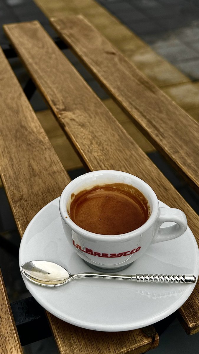 — دَّهْشَمُ tweet media