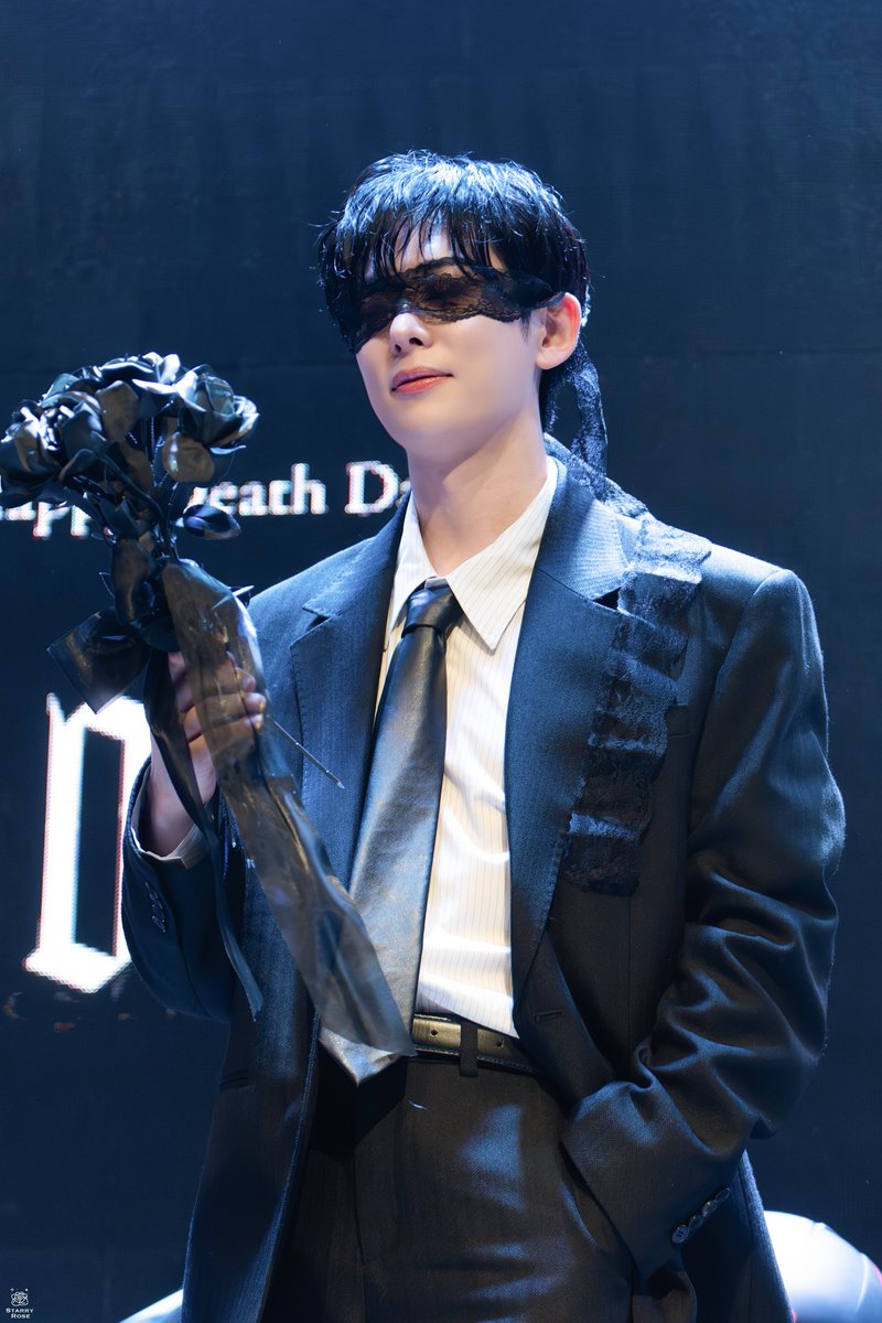 𝑺𝒕𝒂𝒓𝒓𝒚 𝑹𝒐𝒔𝒆 tweet media