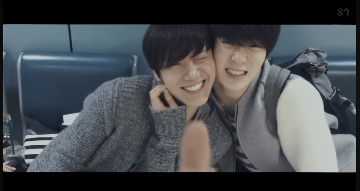 베짱이 tweet media