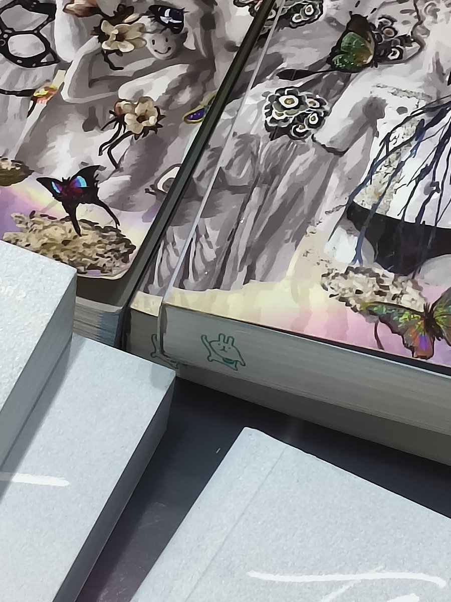 ปีศาจหัวโตที่รีวิวหนังสือกองโต📚 tweet media