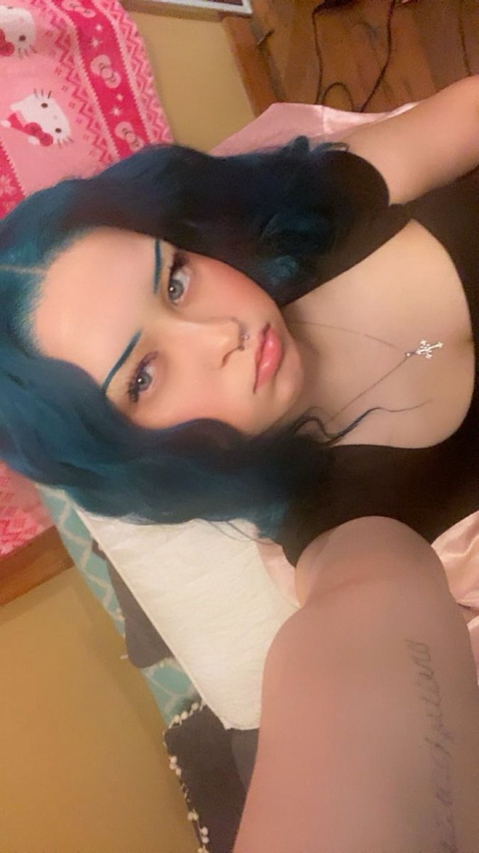 princess indi 𖣂 tweet media