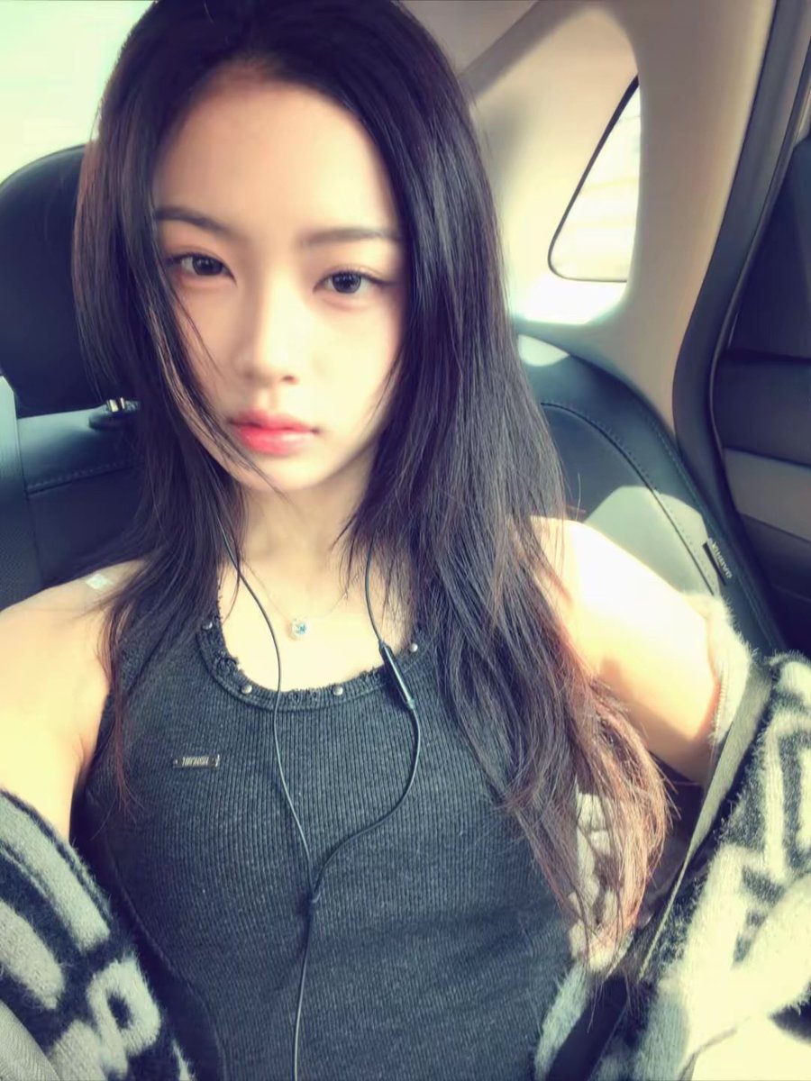 pinii18_'s tweet photo. 미니홈피감성 ㅈㄴ좋으면 개추 https://t.co/P95iCaL0Wq