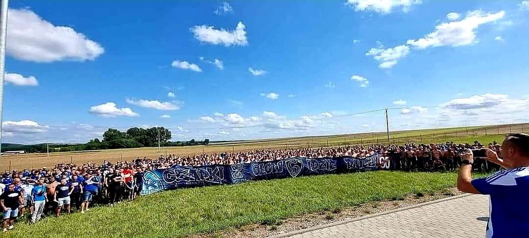 𝕻𝖎𝖔𝖙𝕽 tweet media