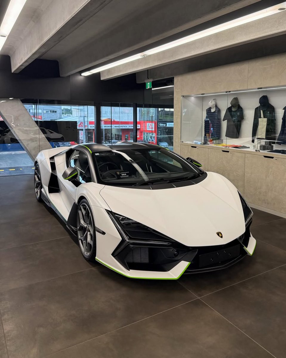 Big Fat Peter Griffin tweet media