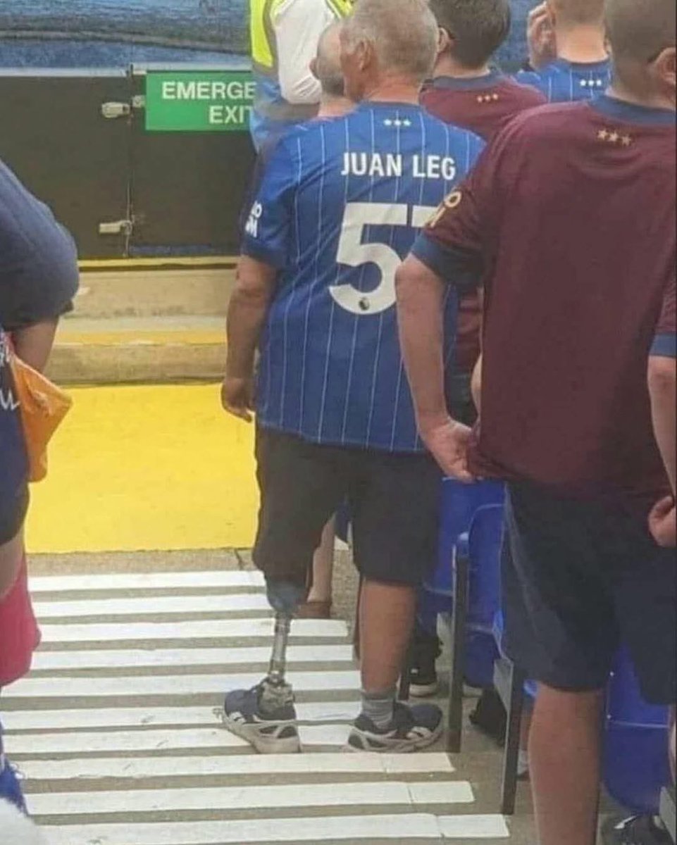 Footy Humour tweet media