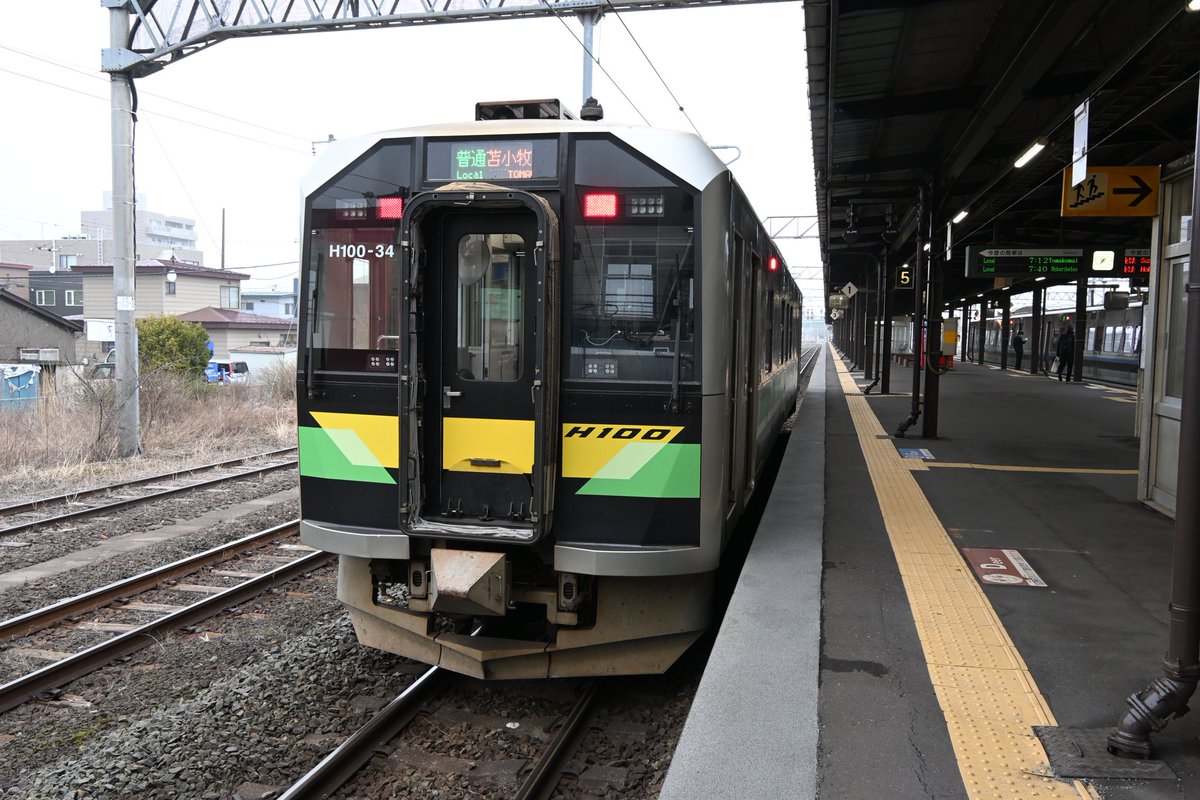 札ムロ tweet media