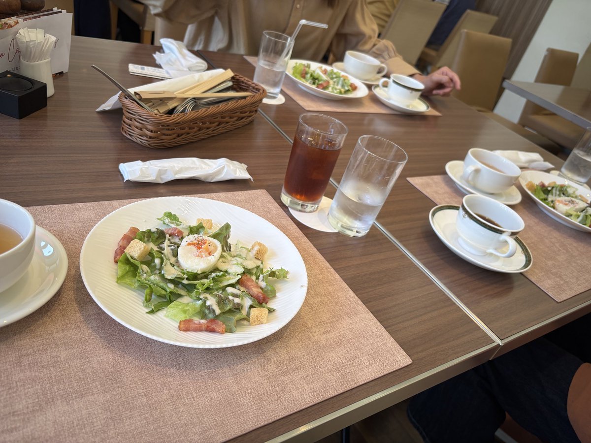 たんたんぼっち。 tweet media