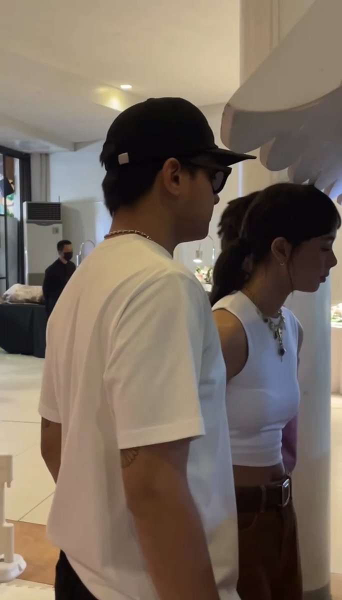 ‎ ‎ً tweet media