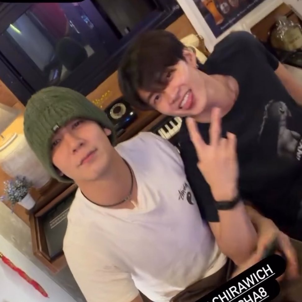 Tineee💕 tweet media