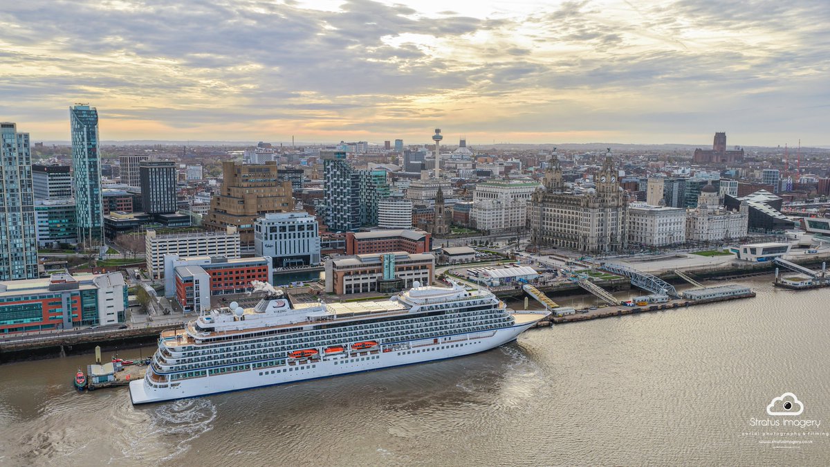stratusimagery's tweet image. Viking Neptune in Liverpool today 

@angiesliverpool @realrobinjmac65 @YOLiverpool @stjohnsbeacon @LiverpoolParish #viking #vikingcruises #liverpool #cruise