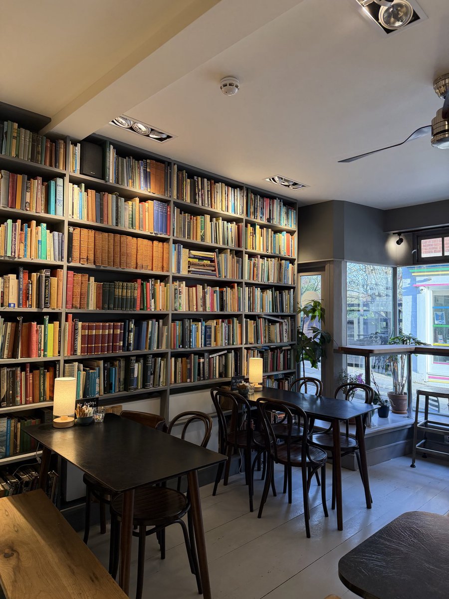 Kelly 👱🏻‍♀️🌊🔆 tweet media