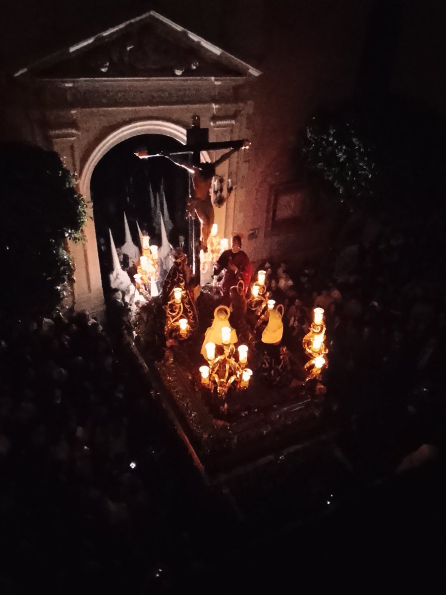 Cristina Cantuche tweet media