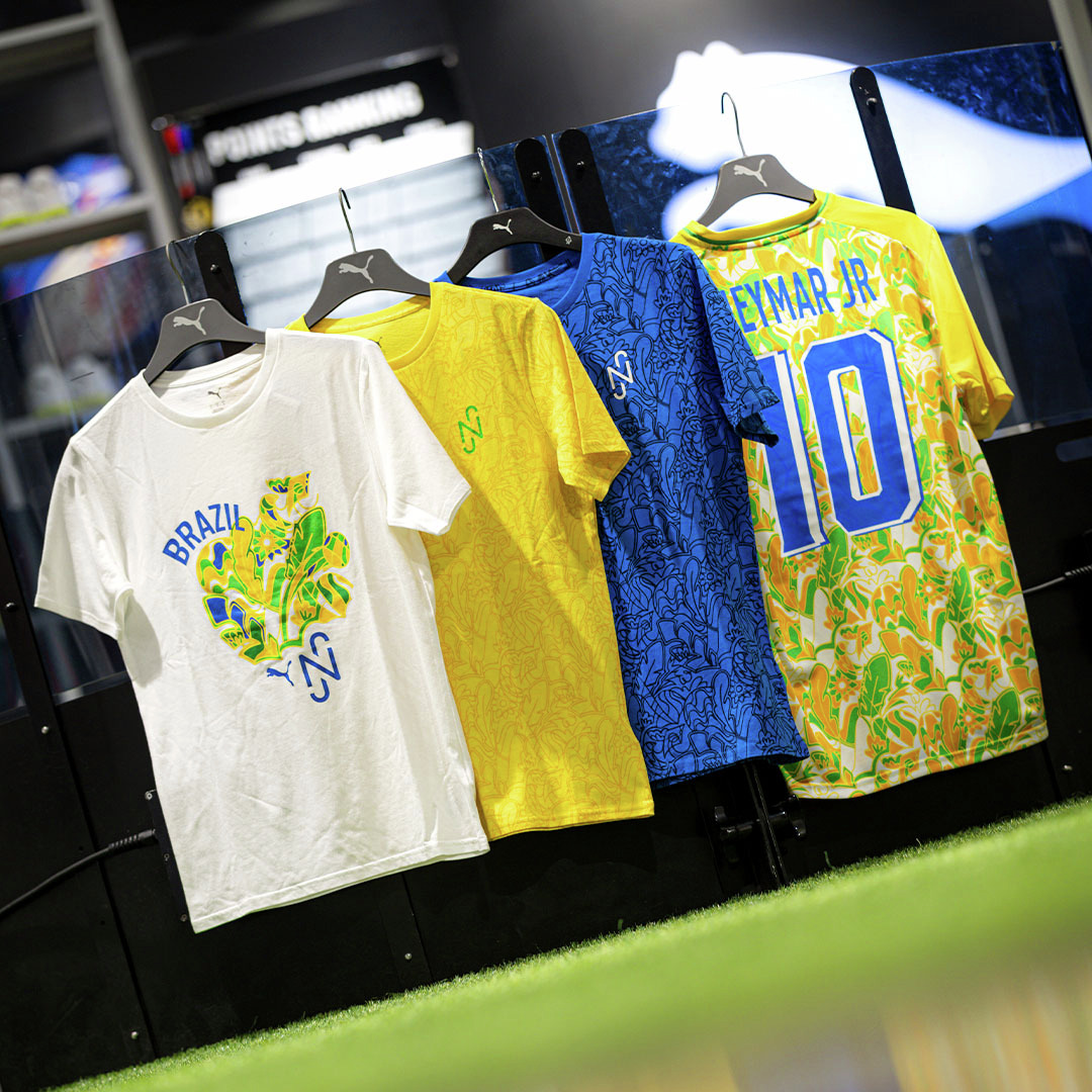soccershop_kamo's tweet image. #ネイマール 選手シグネイチャーモデル「BRAZIL PASSION 」シリーズ🇧🇷

#サッカーショップKAMO では、梅田店・渋谷店・オンラインストアのみの限定販売！

詳細はこちら🔽
x.gd/3FHVV

#puma 
#KAMO