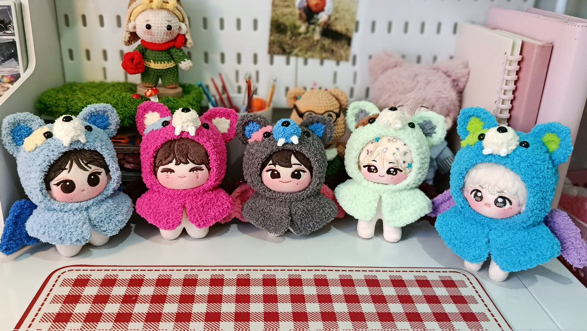 sola 🧶 tweet media