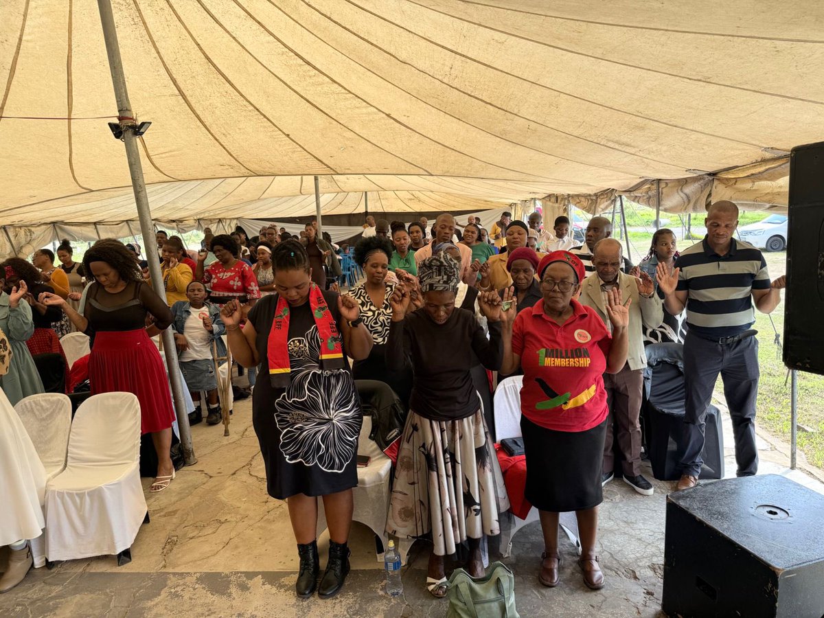 EFFSouthAfrica's tweet image. ♦️In Pictures♦️

Commissar Babalwa Mathulelwa at Christ is Lord Ministries, in Eastern Cape, for the Sunday Easter Service. 

#RegisterToVoteEFF  In The 2026 Local Government Elections On The Following Link: registertovoteeff.org.za
