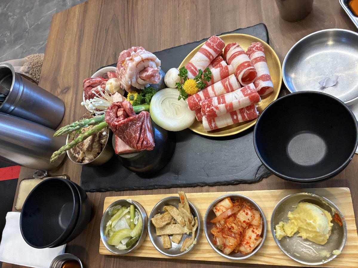 Canada Mama tweet media