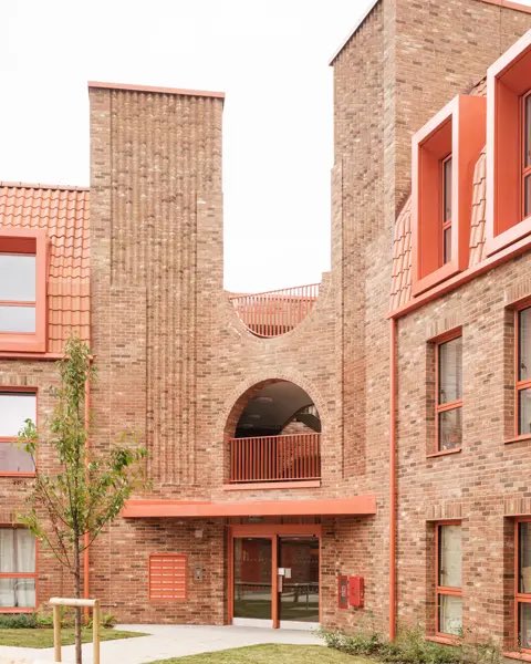 Philip Oldfield tweet media