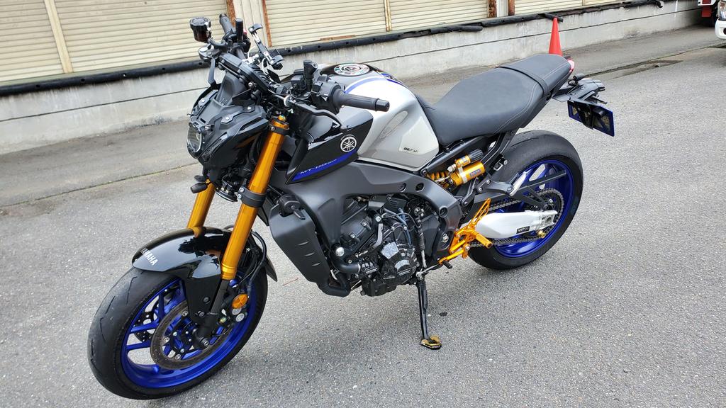 エッジ tweet media