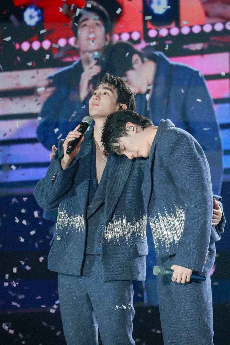 จิ๋วหลิว ♡ tweet media