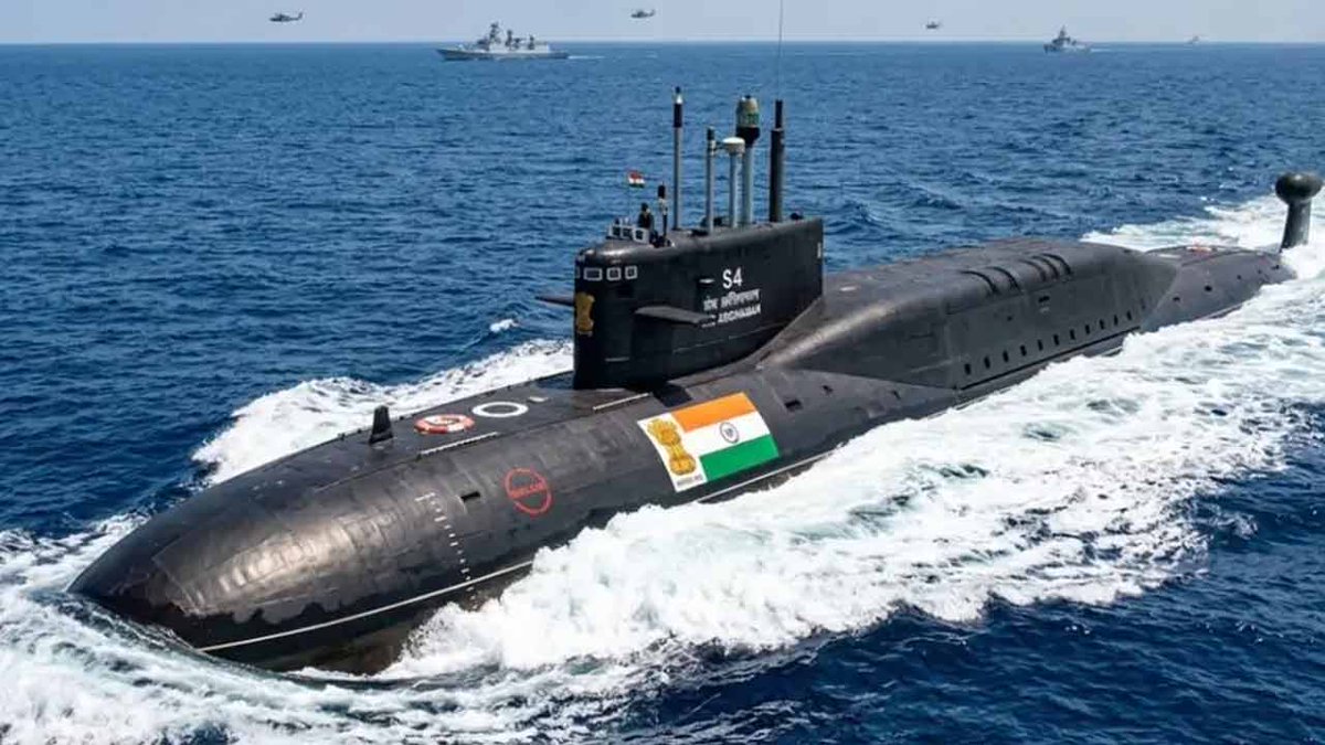⚓🇮🇳 Strategic boost to Navy!

INS Aridhaman (S4) – 3rd nuclear-powered SSBN, nuclear-powered submarine, enters India’s naval fleet

🔹 Can carry K-4 &amp; K-15 ballistic missiles
🔹 ~70% indigenous content

A major step in India’s nuclear triad 🚀

#IndianNavy #Defense #India
