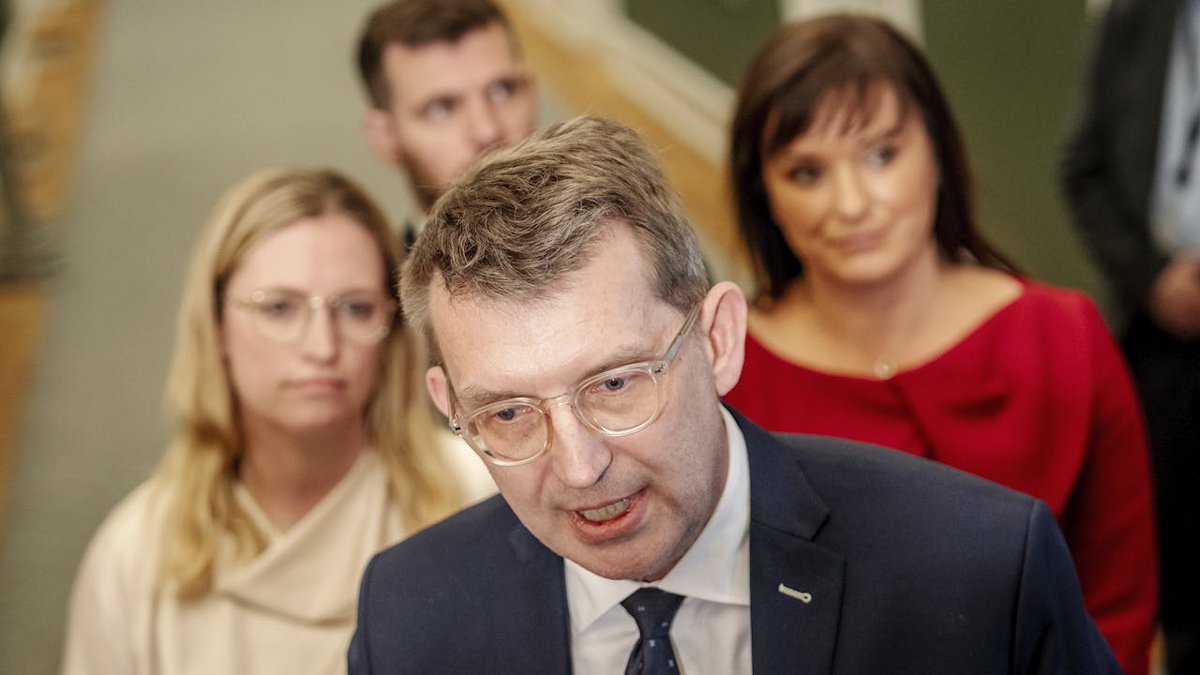 TV 2 Politik tweet media