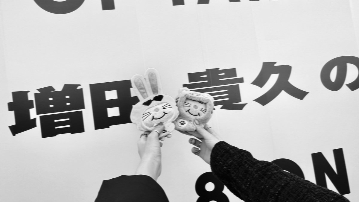 ᖇ tweet media