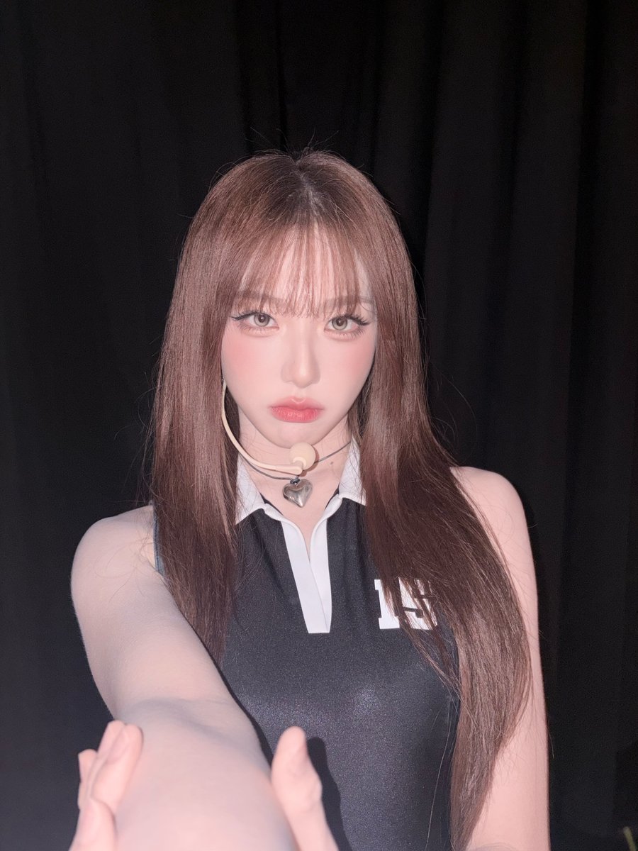 tripleS official tweet media