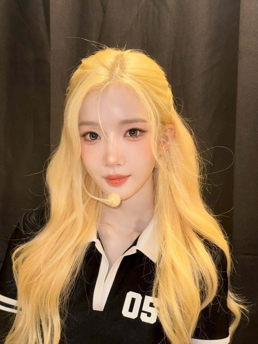 tripleS official tweet media